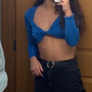 Blue cropped top